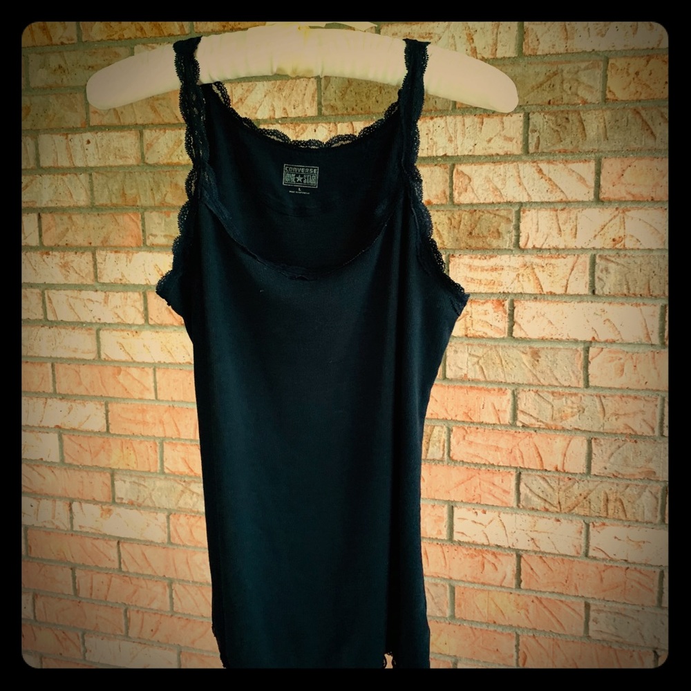 Converse one star women’s black tank size large